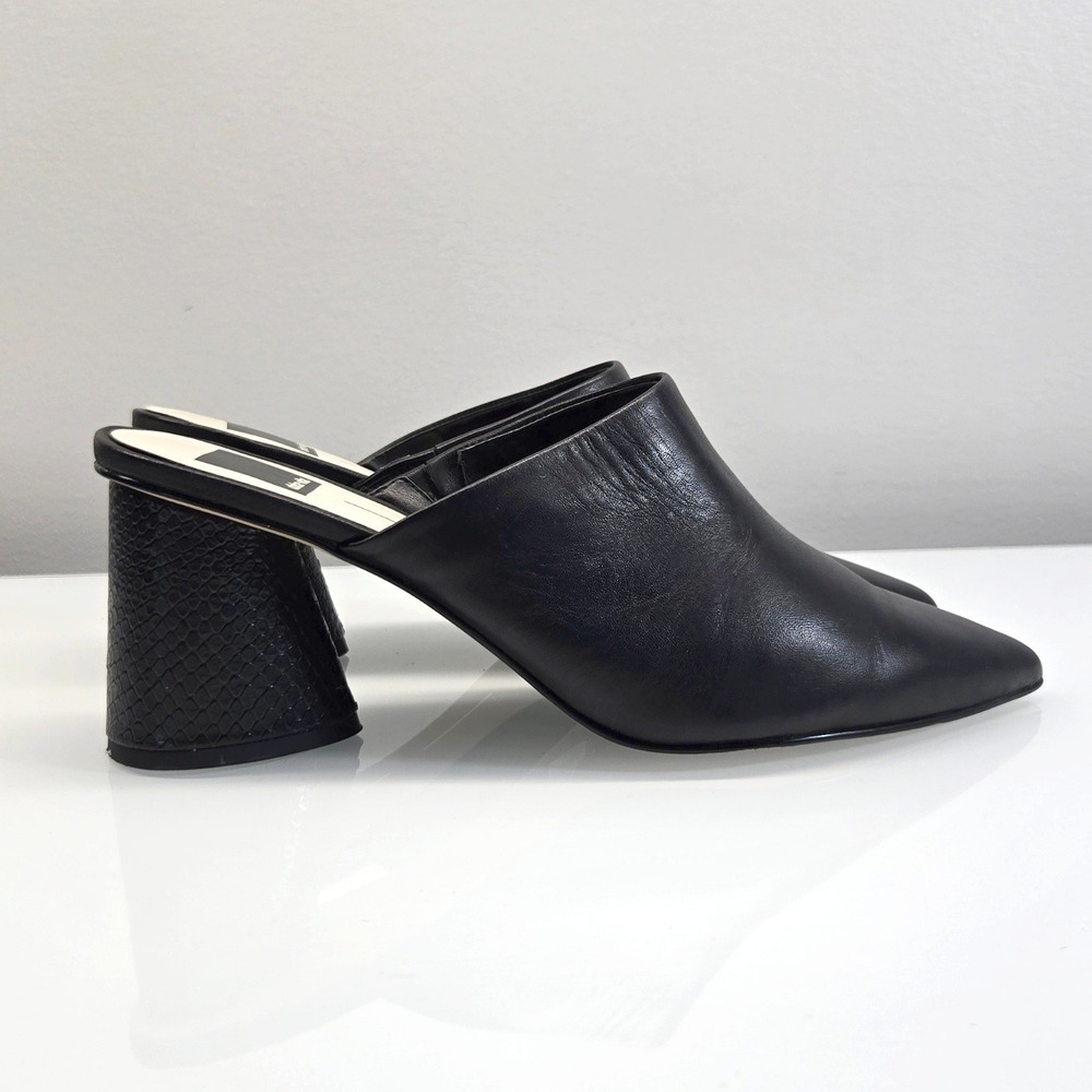 Dolce Vita Mules 8.5 Black Leather Pointed Toe Snake Embossed Flared Block Heel